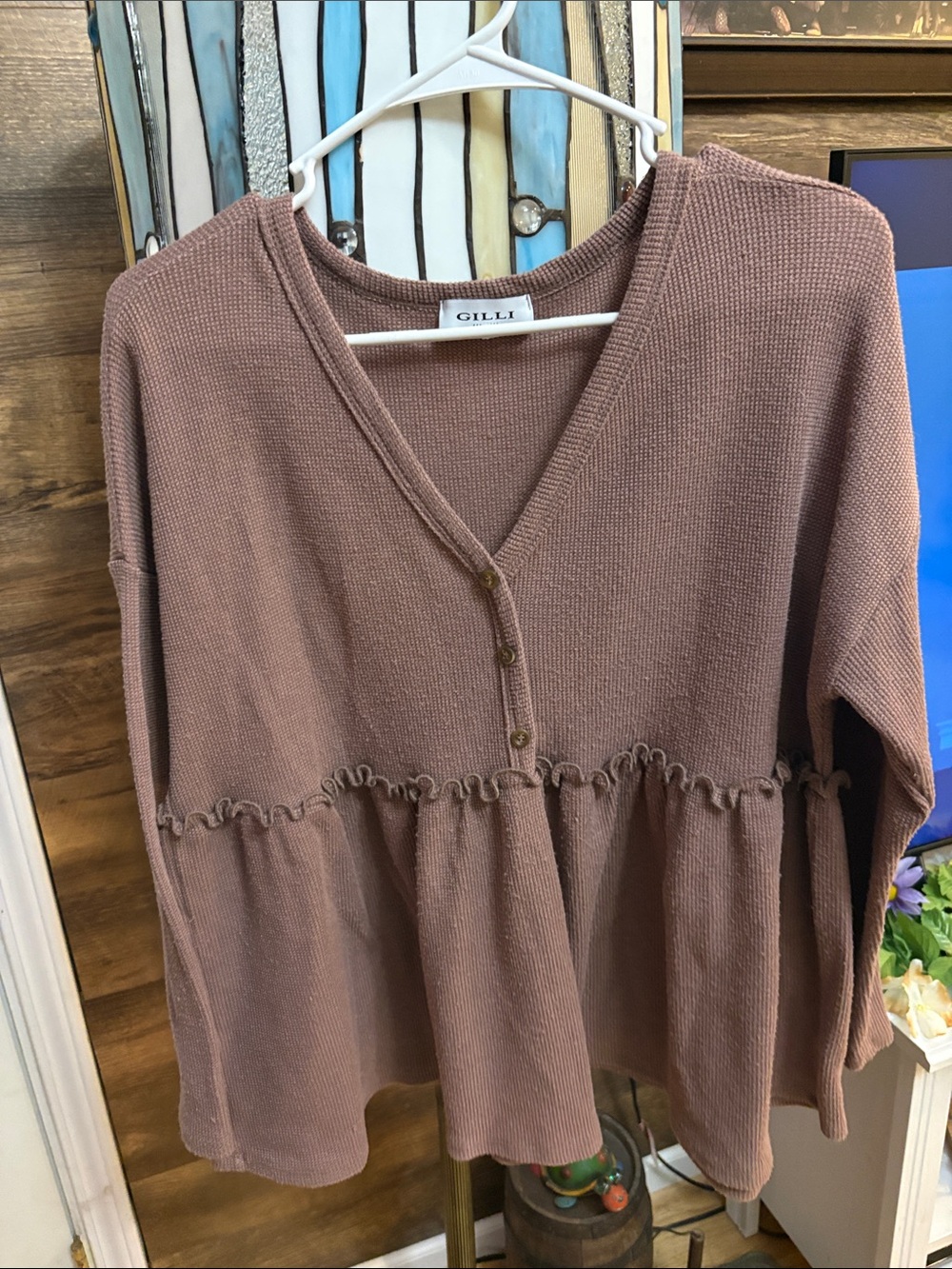 Gilli Dusty Mauve Peplum Waffle-Knit Button V-Neck Top